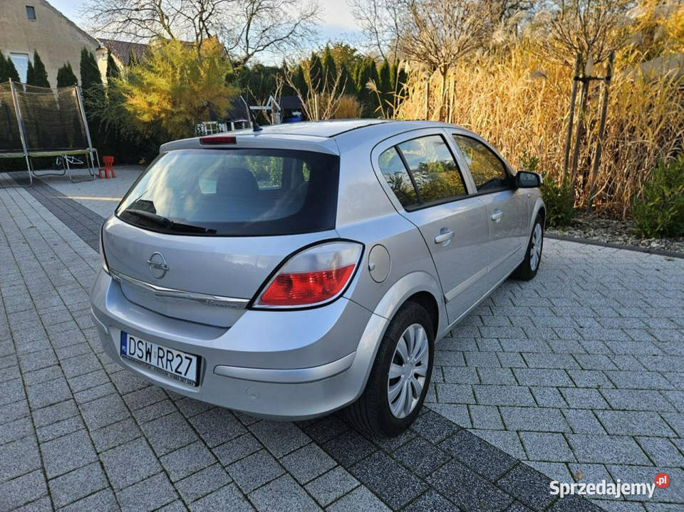Opel Astra 16 105 klima elektryka zadbany H Strzegom sprzedam