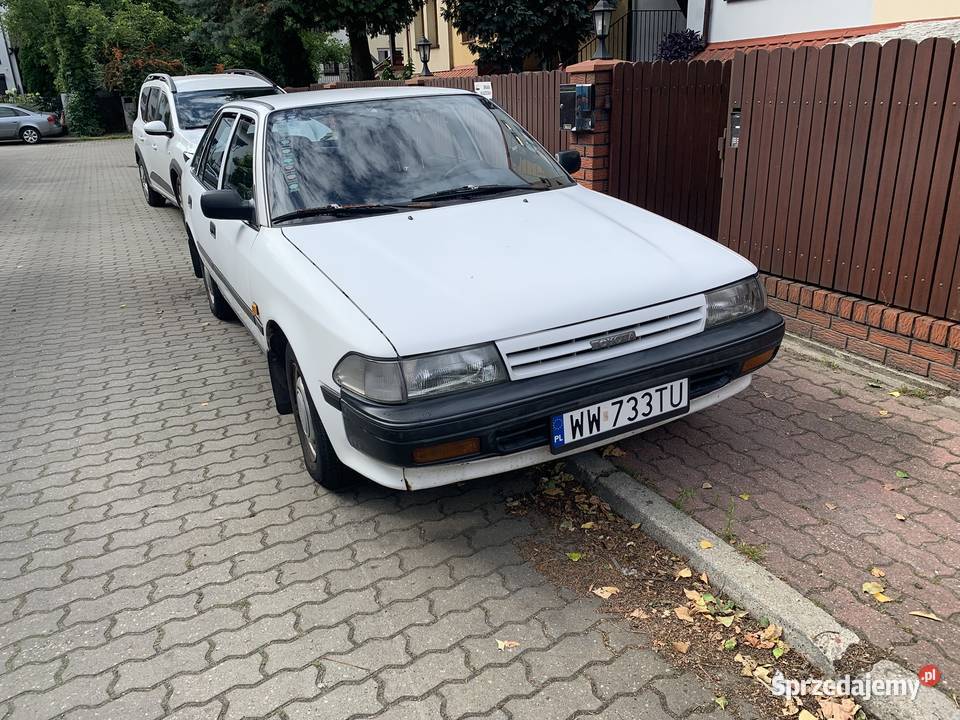 Toyota Carina II 1991 20 diesel youngtimer Warszawa