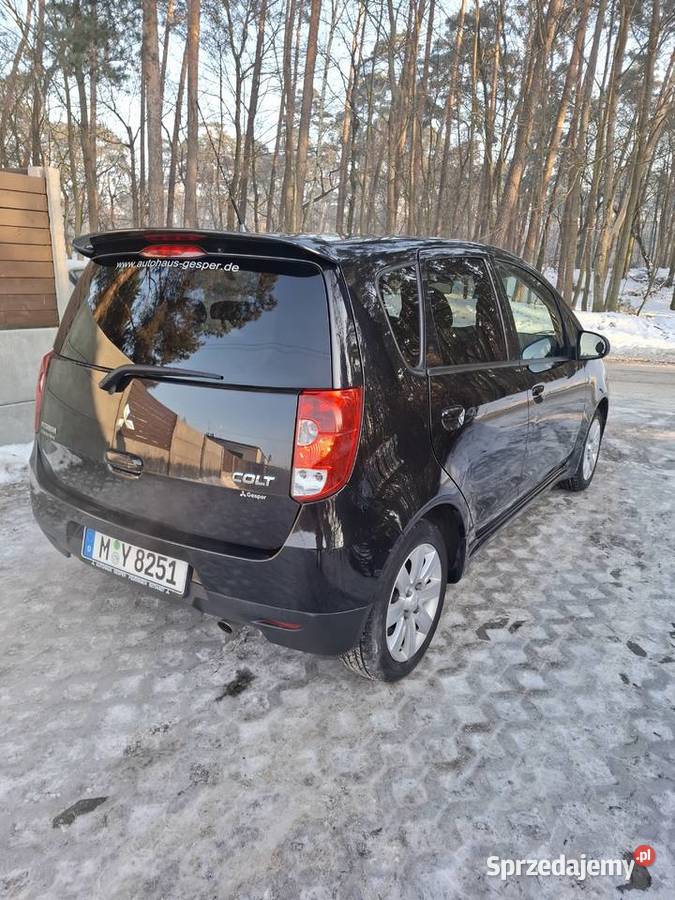 Sprzedam Mitsubishi colt niski przebieg 1332cm3