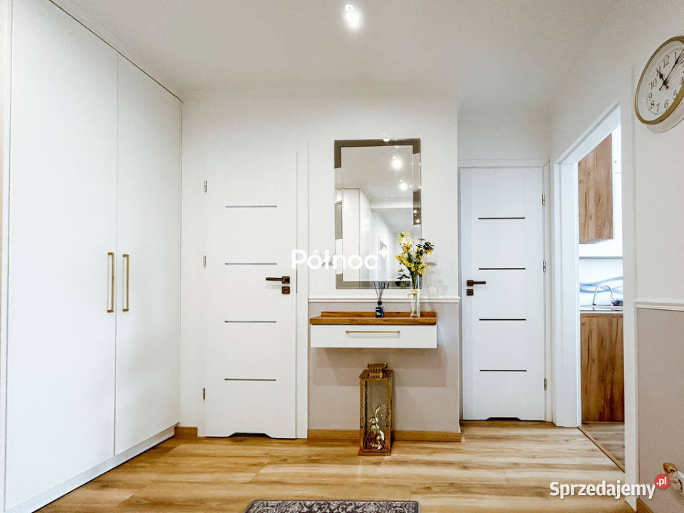 Nowoczesne 8960 m2 z meblami Stan Idealny balkon Tyszowce