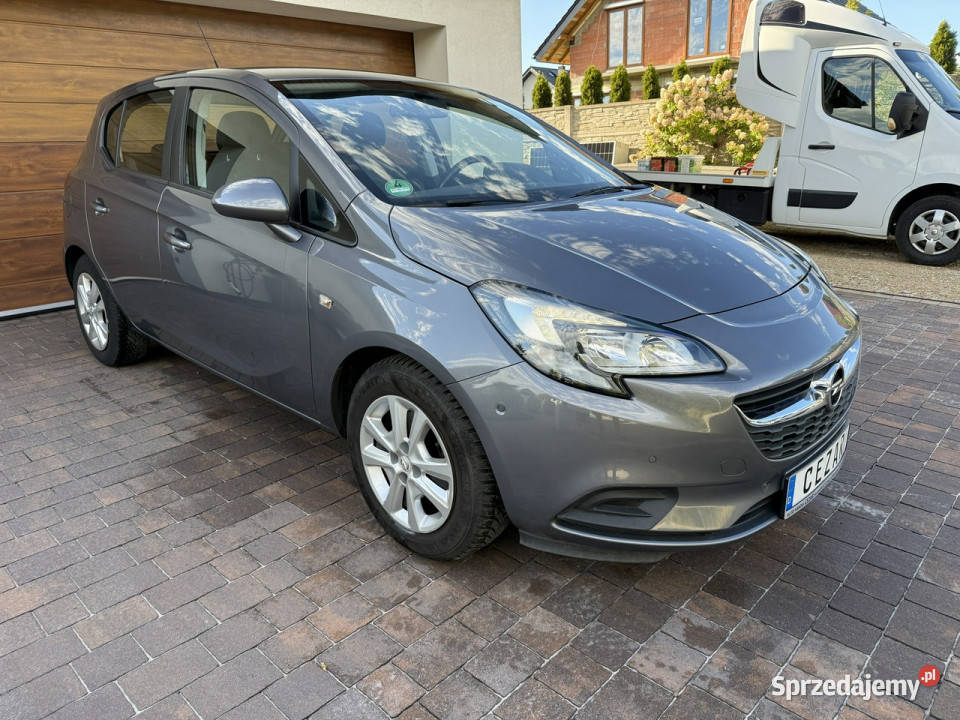 Opel Corsa 15r benzyna 115 bogata wersja 999cm3