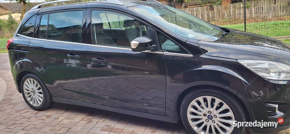Ford grand cmax titanium Turobin
