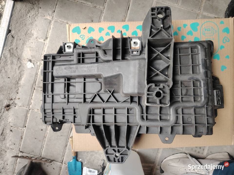 Podstawa akumulatora68271681ad Chrysler Pacifica Książenice