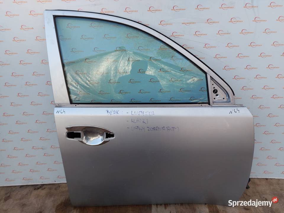 MITSUBISHI L200 07r drzwi prawe przód 260 osobowe Kielce