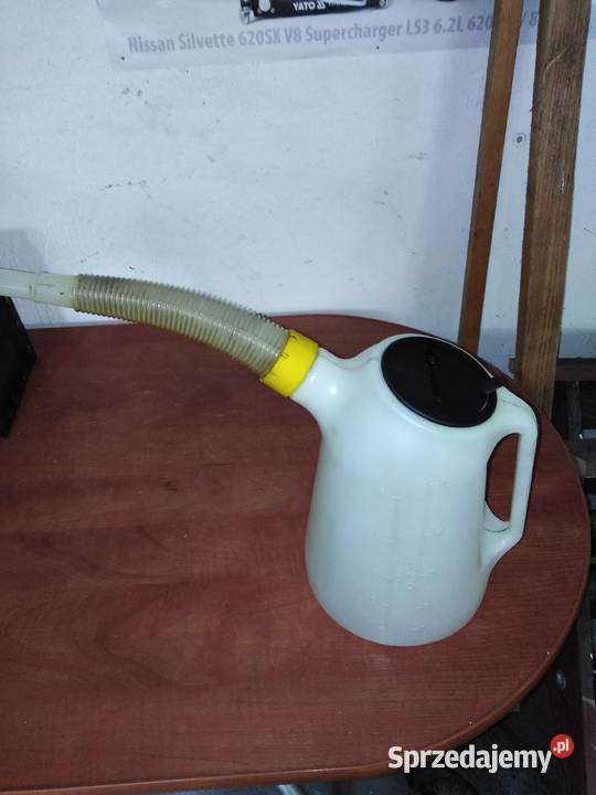 Konewka do oleju itp Narzędzia ręczne