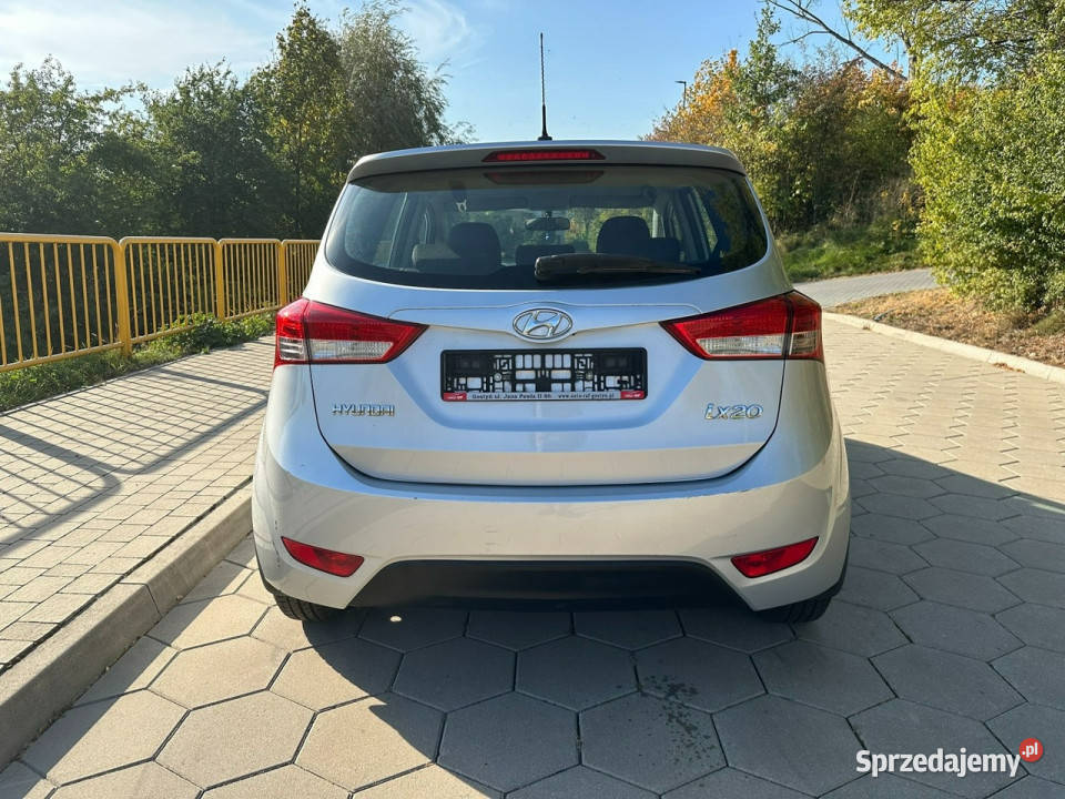 Hyundai ix20 Hyundai ix20 Opłacony Benzyna Klima srebrny wielkopolskie Gostyń