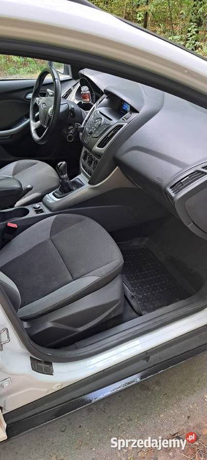 auto Kamila Ford Focus MK III 2012 kurtyny powietrzne Białystok