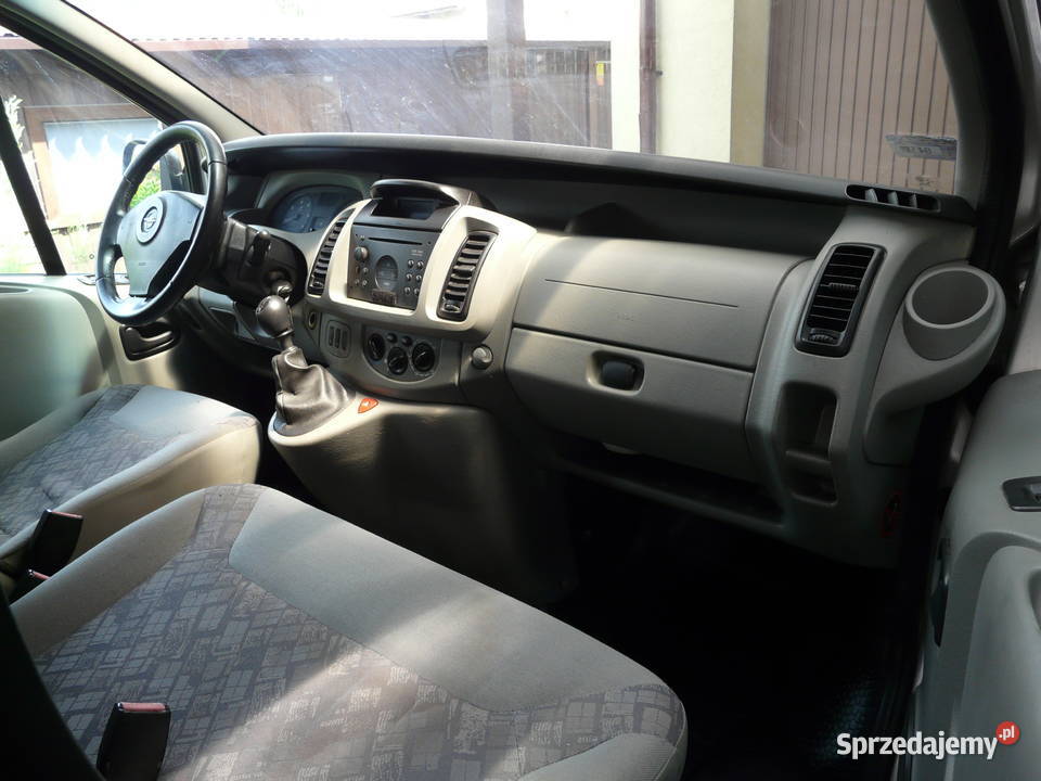 Opel Vivaro 19 CDTi 9 osobowe skrzynia biegów 6 Wieruszów