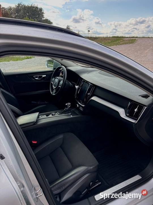 Volvo V60 polski salon Borki