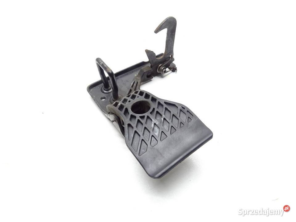 ZAMEK RYGIEL MASKI 8P0823480A AUDI A3 8P LIFT osobowe sprzedam