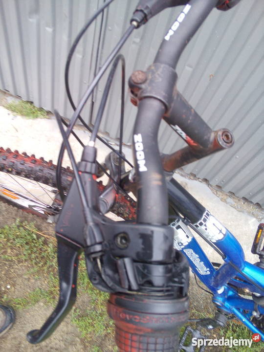 Rower Caledonia Hornet 24 Uwieliny