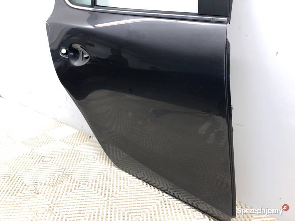 DRZWI PRAWY TYŁ MAZDA 3 BM Hatchback sprzedam