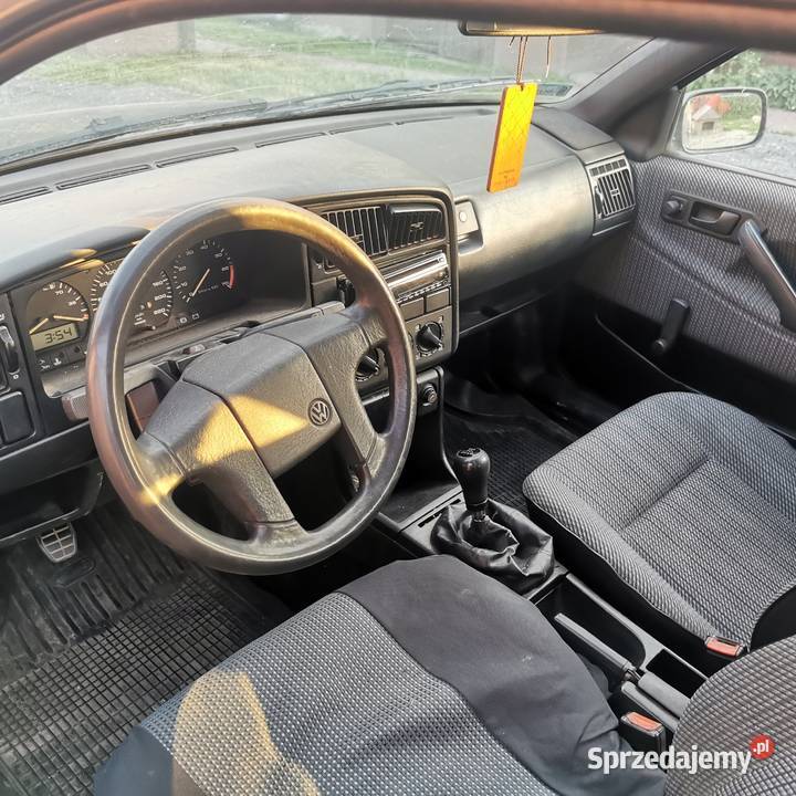Piękny vw passat b3 18 lpg klasyk nieuszkodzony sprzedam