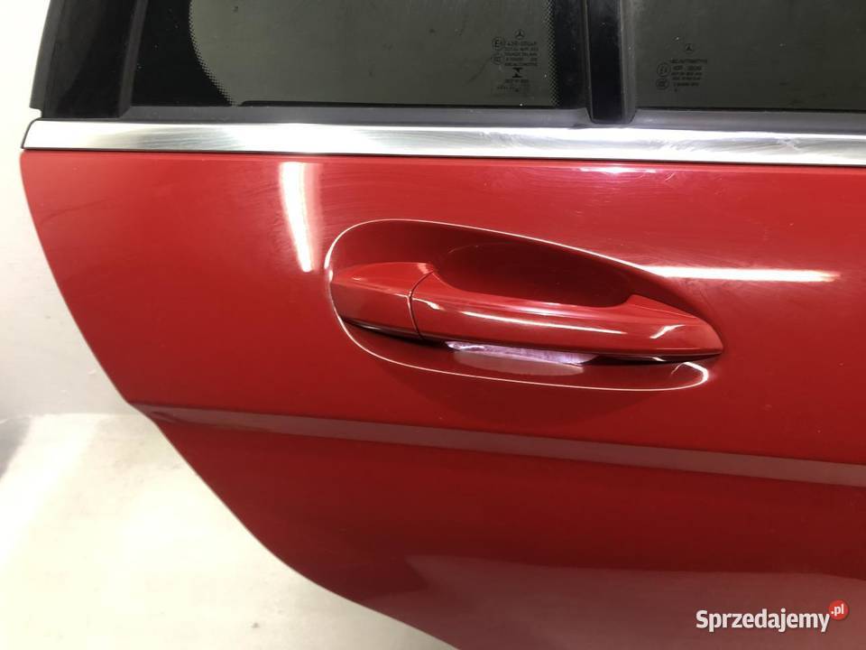 DRZWI KOMPLETNE PRAWY TYŁ MERCEDES W204 KOMBI wielkopolskie