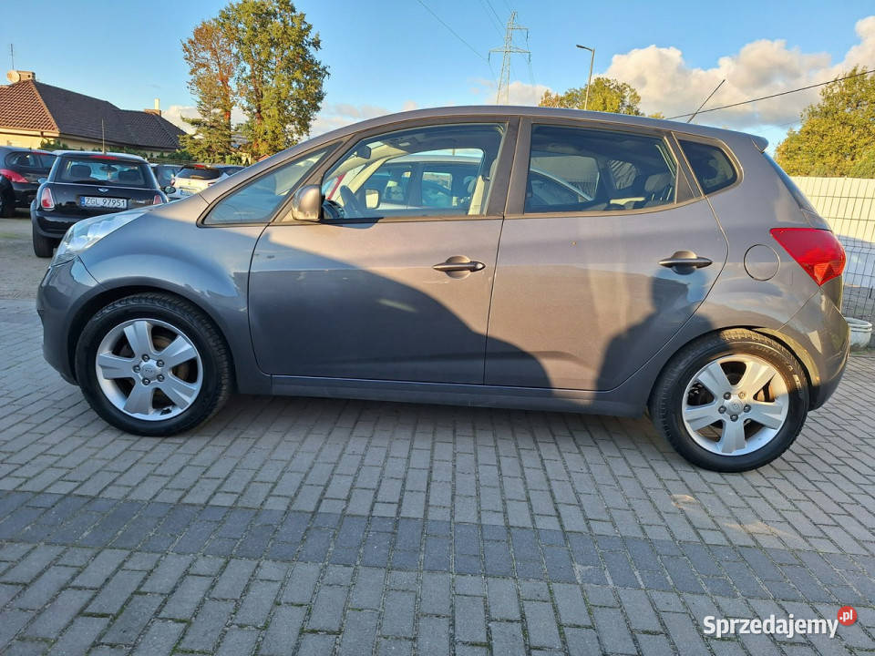 Kia Venga Bezwypadkowy Serwisowany Klimatronik wielofunkcyjna kierownica Samochody osobowe Załom