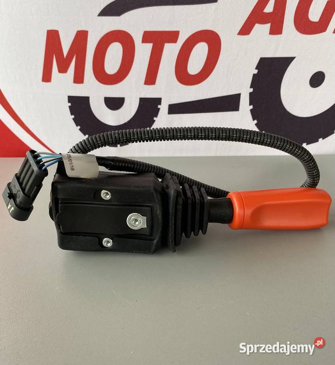 Dźwignia rewersu Massey Ferguson 3812630M92 podlaskie Białystok