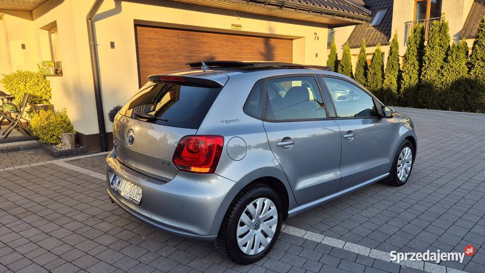 VW POLO v 16 TDi Panorama tempomat Ładny możliwa zamiana Niepołomice