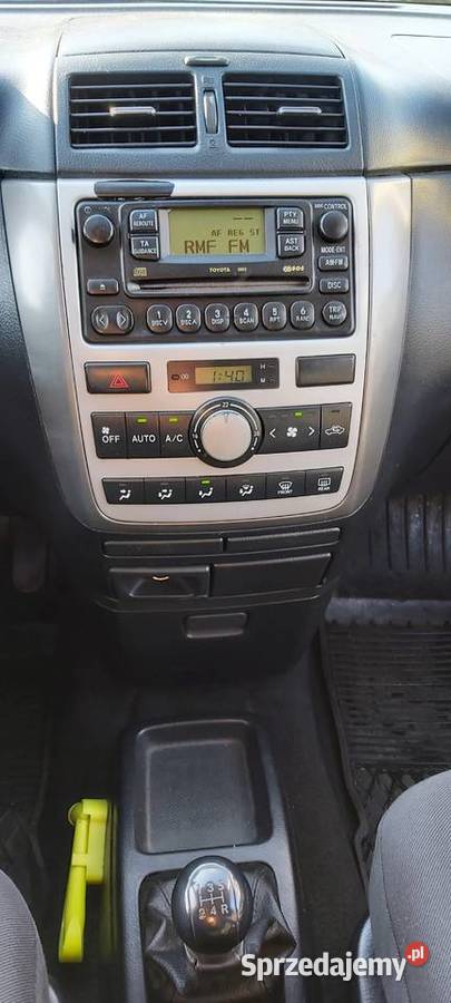 Toyota Avensis Verso D4D 20 7 osobowa kombi hak Avensis Verso Samochody osobowe Zamość sprzedam