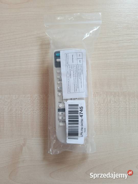 Nowy pilot do projektora rzutnika EPSON Produkt sprzedam