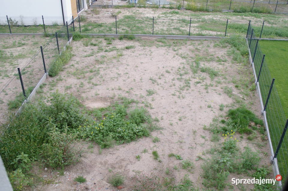Segment 122 m2 Głosków sprzedam Nieruchomości