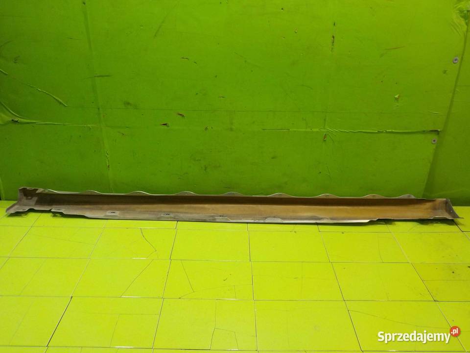 MERCEDES R W251 07r KOMBI listwa progu prawa osobowe Suków