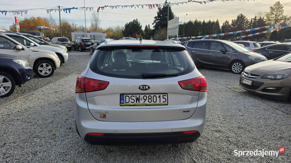 Kia Ceed Salon PolskaOszczędny 45 Rok produkcji 2017 Świdnica