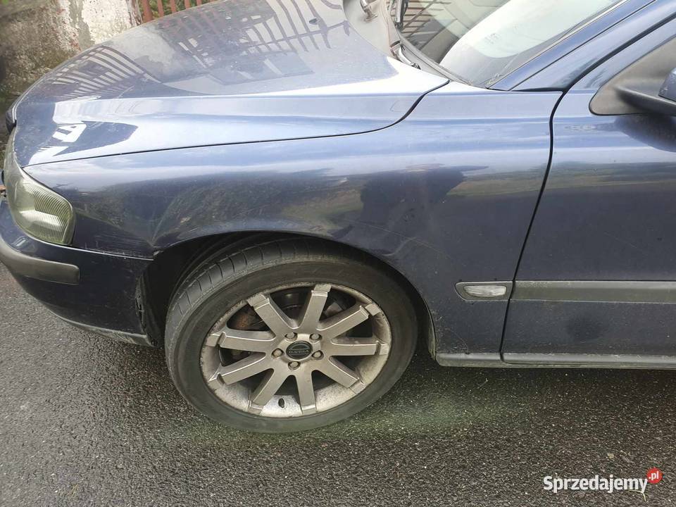 Błotnik lewy Volvo s60 I v70 II 45026 części blacharskie Kraków