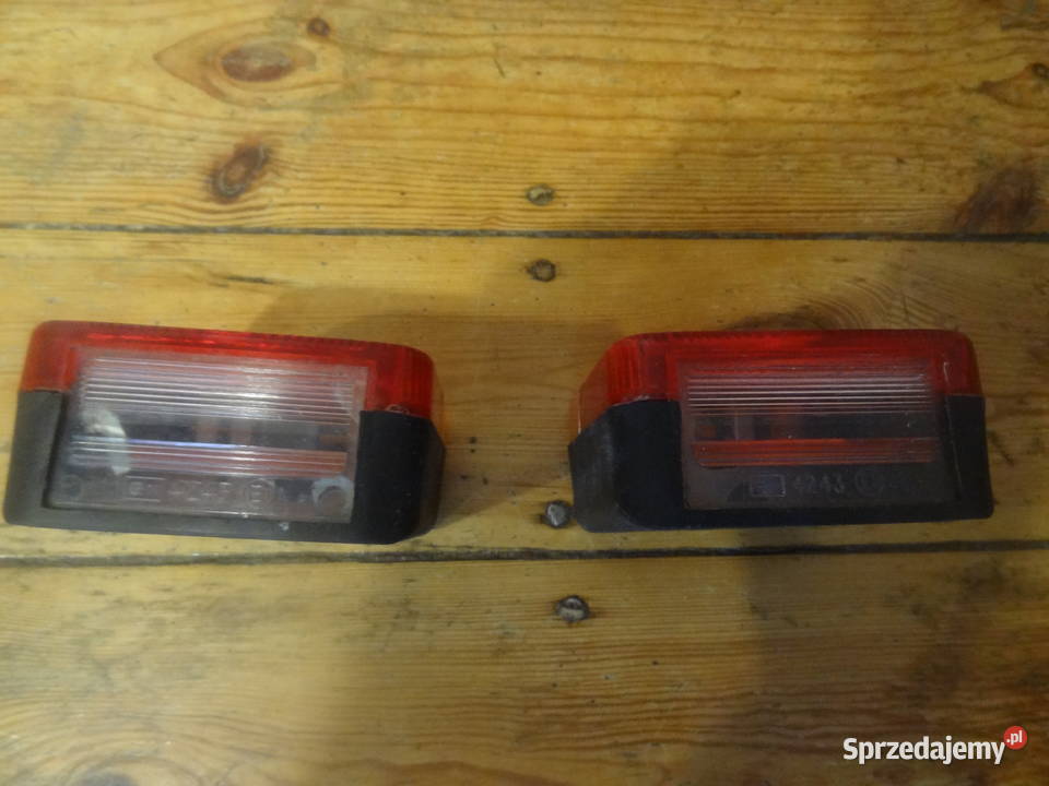 Kwadratowe lampy Lep Perei MP5B używane 2 sztuki