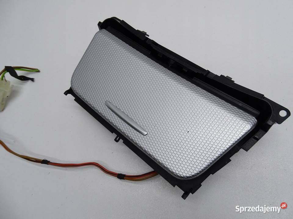 POPIELNICZKA SCHOWEK ŚRODKOWY BMW E90 E91 osobowe