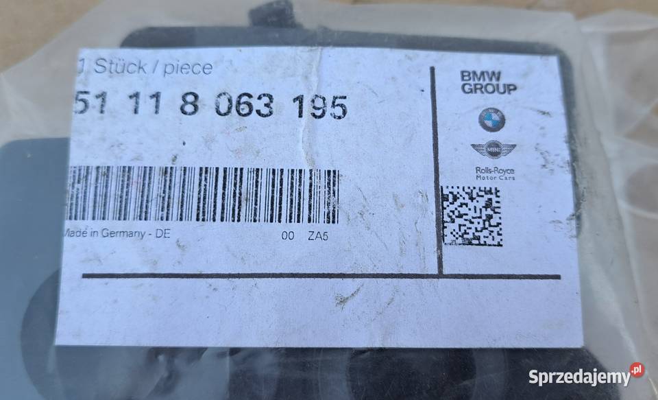 Mocowanie czujników PDC przód BMW F22 F23 osobowe Mielęcin