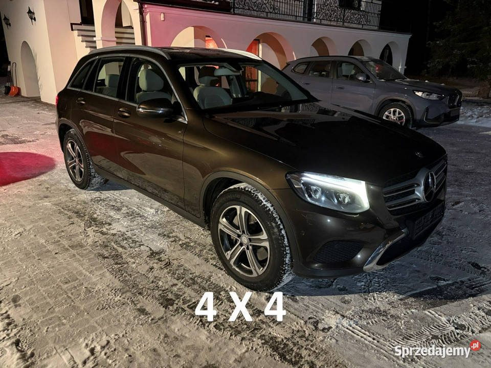 Mercedes GLC 250 Europa Skóry Hak LEDy ILS aluminiowe felgi Lipówki