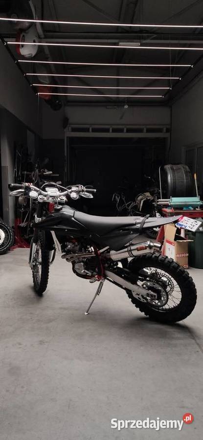 SWM RS300R Husqarna zarejestrowany opłacony dolnośląskie Wrocław