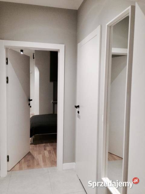 Sprzedam mieszkanie 35m 2 pokojowe Warszawa Rok budowy 1935