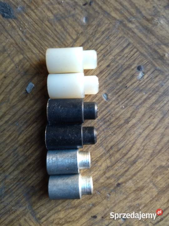 Przekładki dystansy silnika WSK 175 oryginał Tłuszcz