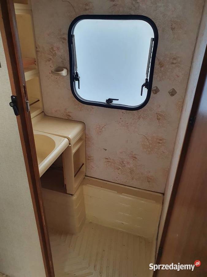 Adria 56 osób na budowę ubezpieczona lubelskie Lublin