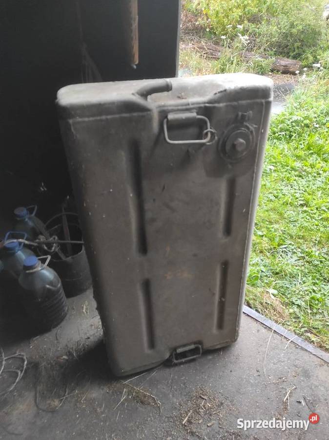 Stary zbiornik bak samochodowy 200l Nowa Jabłona