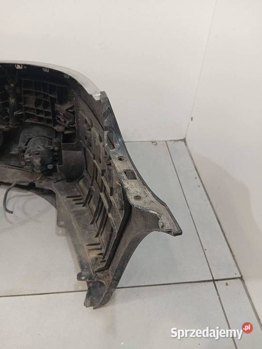 ZDERZAK PRZÓD SPRYSKI XENON LIFT Renault Laguna