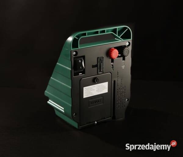 Elektryzator solarny S250 AKO 372920 Kamionna sprzedam