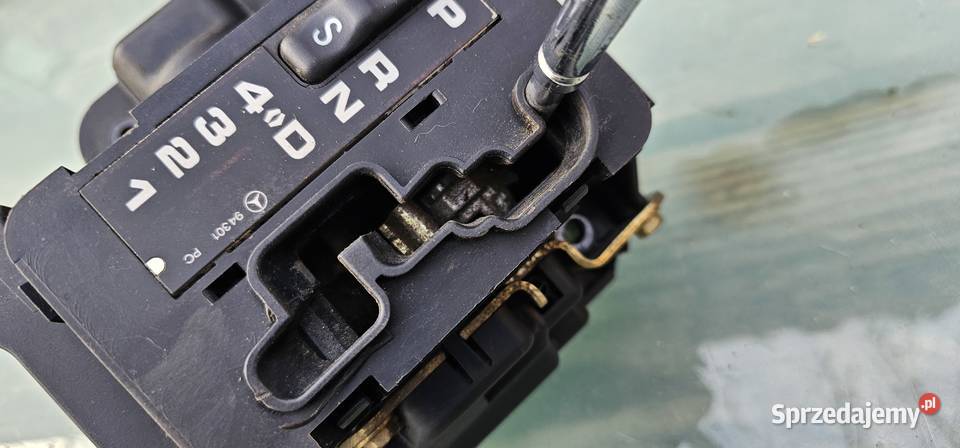 Wybierak mercedes w202 2022670537 Zbąszyń