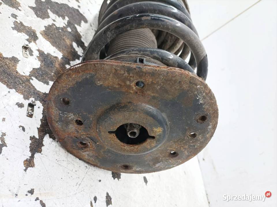 AMORTYZATOR LEWY PRZÓD 24 D KYB Volvo XC 60 I osobowe