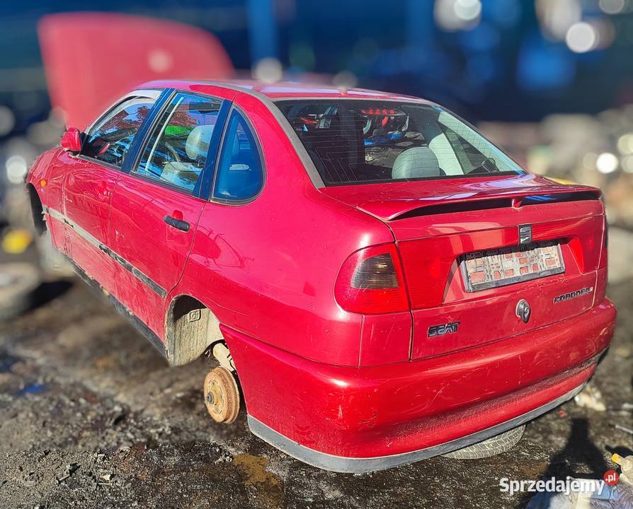 Seat Cordoba Lampy przód kpl Żywiec