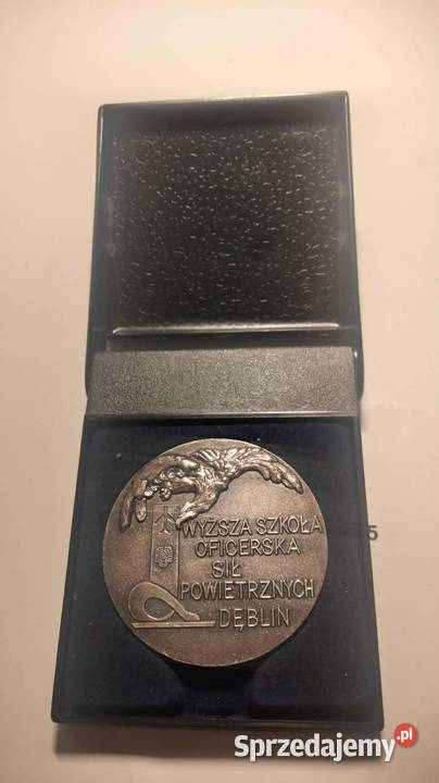 Medal wyższej szkoły oficerskiej sił