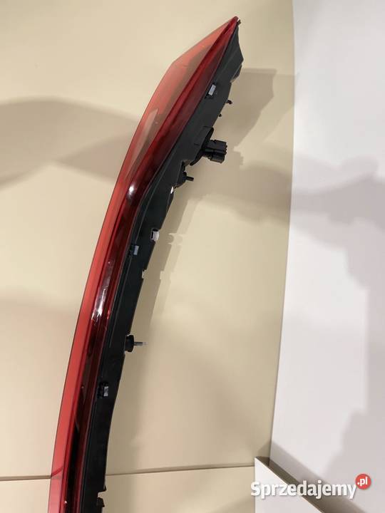 CUPRA FORMENTOR LAMPA TYŁ BLENDA  5FF945302 wielkopolskie Ostroróg