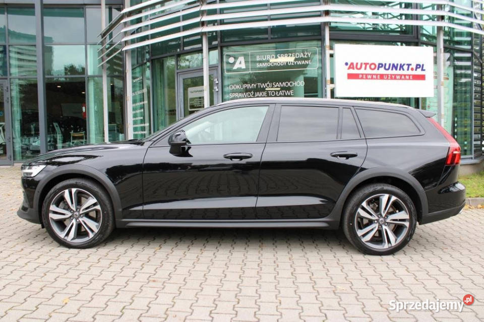 Volvo V60 Cross Country 2021r Gwarancja IWŁ ASO Rok produkcji 2021