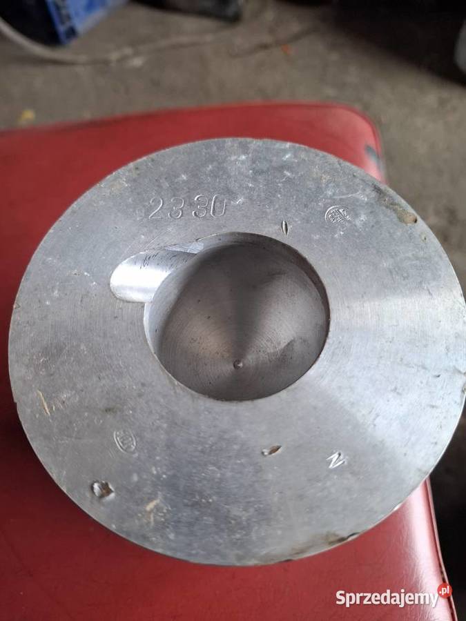 Tłoki do silnika Ifa NOWE Targoszyn