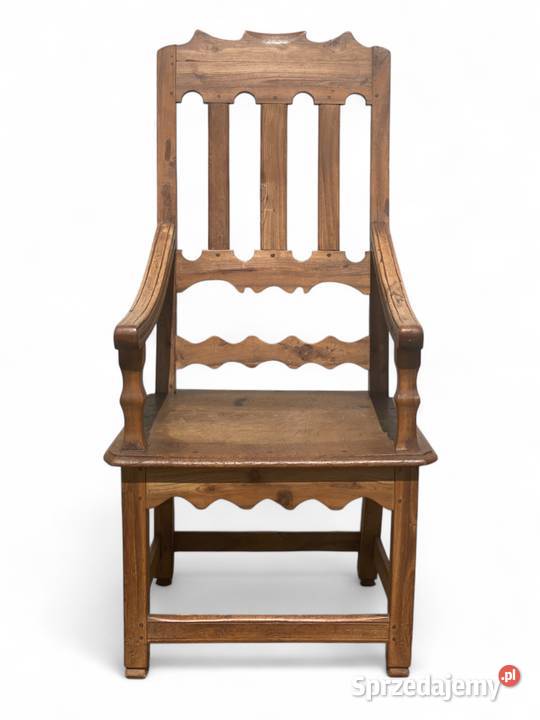 Oryginalny stary drewniany fotel tron w Gryfice