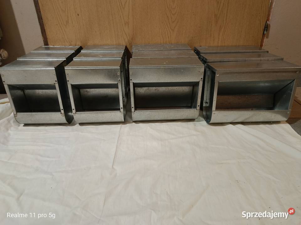 Karmnik karmidło paśnik królików