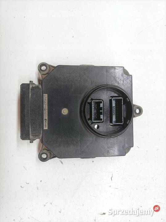PRZETWORNICA XENON 8990878010 3180070450 Lexus Rok produkcji 2014 Oświetlenie