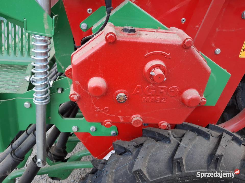 Siewnik 25m agromasz Turobin