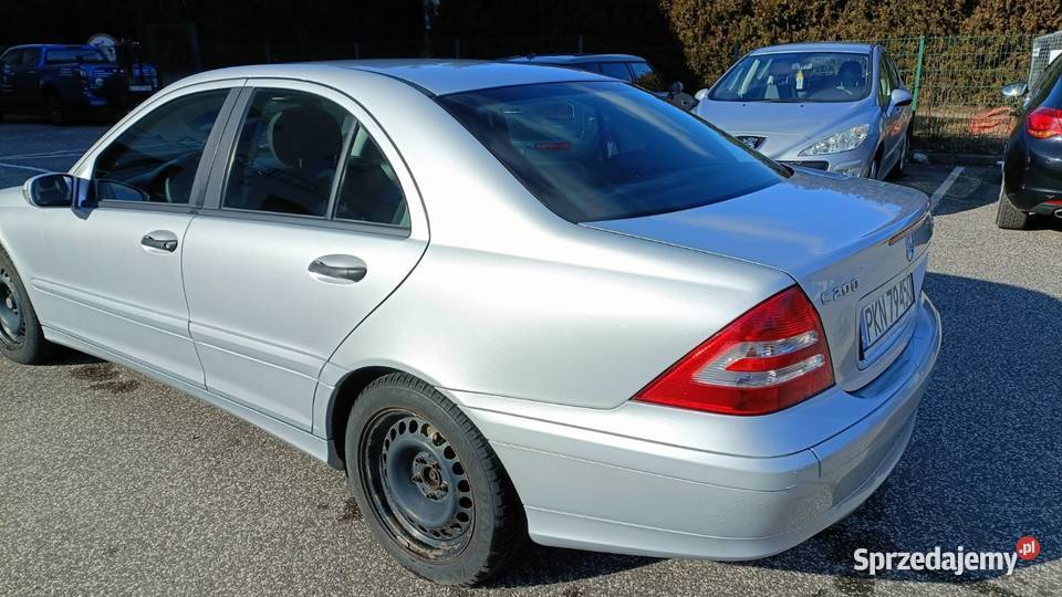 Mercedes Benz C200 diesel zarejestrowany 122KM